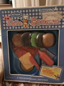 MEL APPEL Double Cheeseburger With The Works. New. Vintage 1987 - Picture 1 of 3