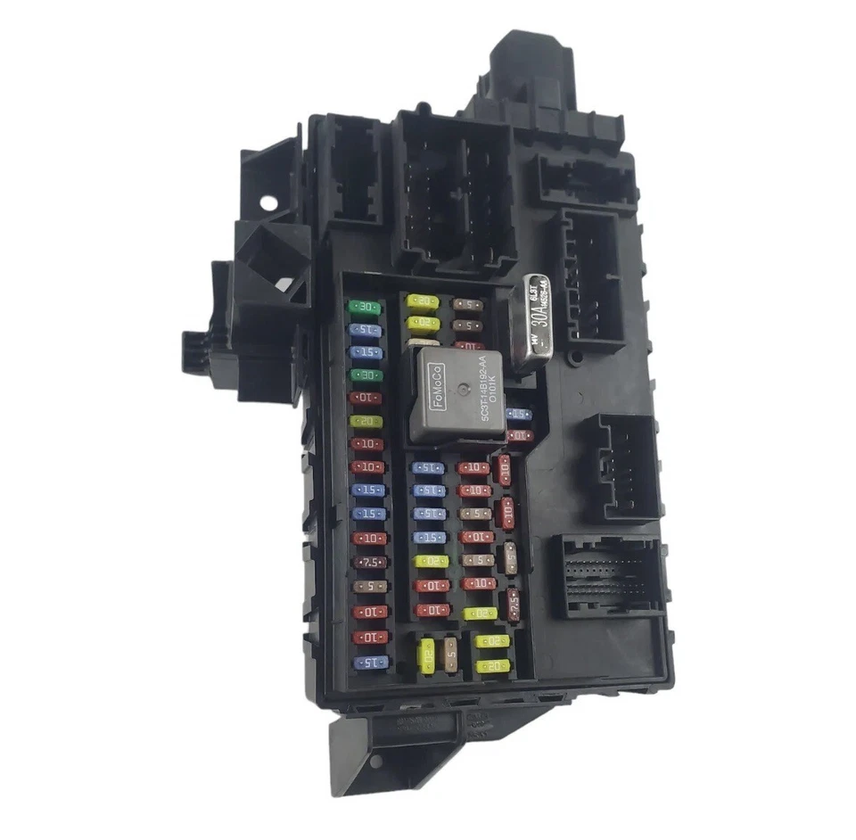 2011 Lincoln Navigator caixa de fusíveis interior relé bloco de junção BL1T-15604-AA FABRICANTE DE EQUIPAMENTO ORIGINAL - Imagem 1 de 2