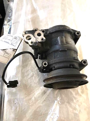 1991 - 1993 CHRYSLER LEBARON 4 cilindros 2.0L A/c ar condicionado compressor CA - Imagem 1 de 4