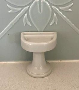 Vintage Dollhouse Miniature Porcelain Ceramic Pedestal Sink c1940's-1950's - Picture 1 of 6
