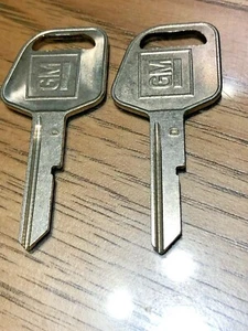 GM OEM Key Blanks Uncut Pair (H grove) - Picture 1 of 2