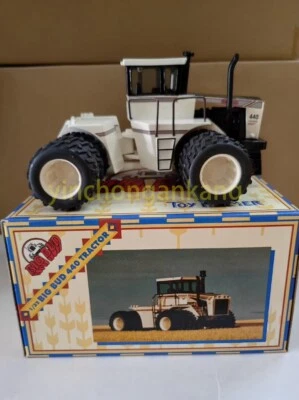 Big Bud 440 Triple Wheel Toy Farmer 1/32 Scale - Image 1 of 4