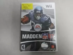 EUC Madden NFL 07 - Nintendo Wii Game Complete Free Ship - Picture 1 of 3