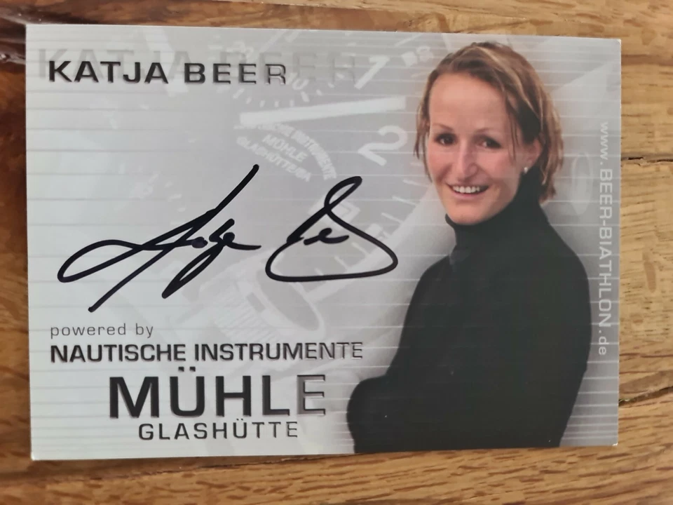 KATJA BEER  Autogramm Autogramme Original Autogrammkarte - Bild 1 von 1