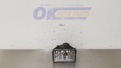 FARO ANTINIEBLA HALÓGENO MONTADO EN PARACHOQUES FORD F250 SUPER DUTY 19 CONDUCTOR IZQUIERDO Foto 1 de 4