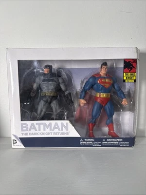 Pack de 2 figuras de Superman y Batman 30 aniversario Batman de Batman El Regreso del Caballero Oscuro Foto 1 de 2
