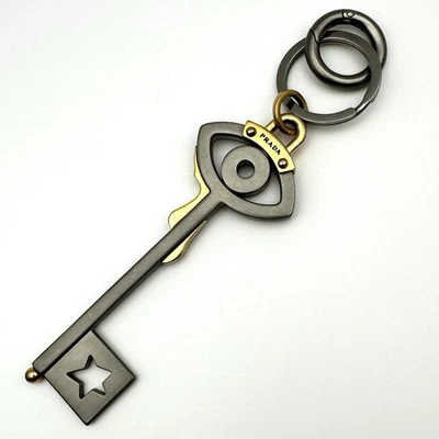 PRADA Portachiavi Trucco Metallo Chiave Occhio Goccia Scheletro Argento Tono ... - Immagine 1 di 4