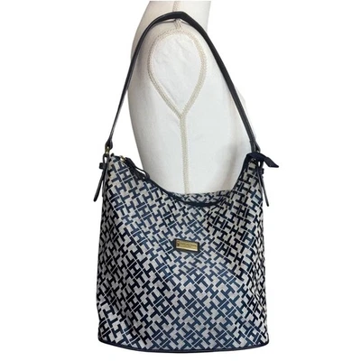 Adorable Tommy Hilfiger Hobo Bag Navy/Grey Geometric Print Shoulder Bag - EUC - Image 1 of 4