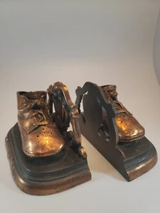 Mid Century Bronzed Baby Shoes Bookends Bronze Real metal, Baby Bootie Book Ends - Picture 1 of 9