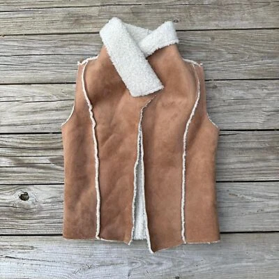 Old Navy Women’s Sherpa Lined Faux Suede Vest–Size XS/S–Tan & Cream Winter Layer - Image 1 of 4