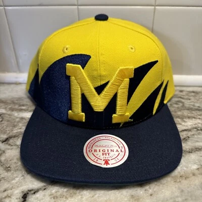 Mitchell & Ness Michigan Wolverines Sharktooth Maize & Blue Snapback Hat Cap NEW - Image 1 of 4