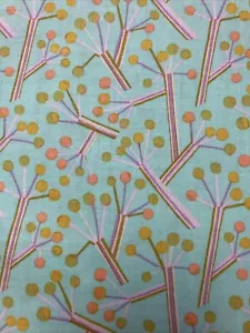 Free Spirit Fabric - Kathy Doughty - Bush Lily - Mint PWMO034 - 1 Yard Cut - Picture 1 of 1