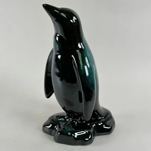 Blue Mountain Pottery Penguin Figurine Vintage MCM - Canada - Picture 1 of 4