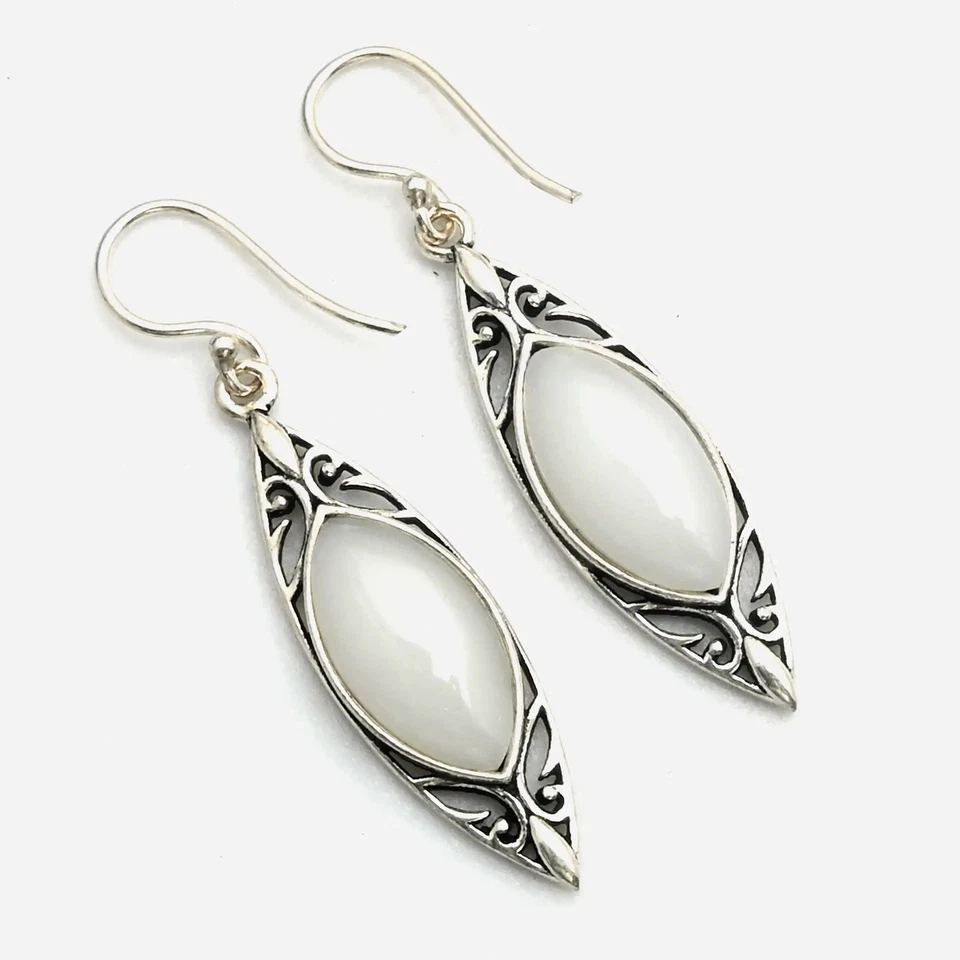 Grey Chalcedony Gemstone Handmade Drop Dangle Earrings Jewelry 1.8" AE-11087 - Image 1 of 1