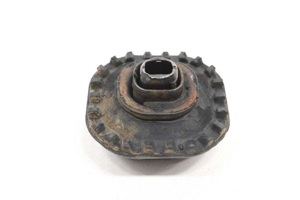 GMC SAVANA 3500 2002-2024 delantero derecho superior carrocería montaje cojín OEM Foto 1 de 4