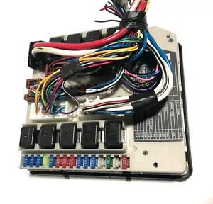 2007 - 2011 Nissan Sentra Versa Fuse Box V Body Control Unit PP-T30-M10 OEM ! - Picture 1 of 4