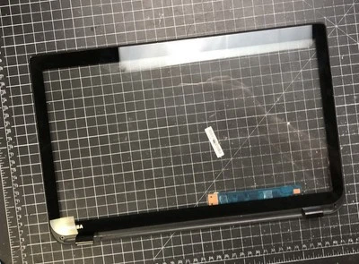 Vidrio digitalizador bisel frontal LCD serie S55t-A TOSHIBA Satellite H000056180 Foto 1 de 4