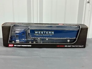 WESTERN Distributing Transport Western Star 5700XE Reefer DCP 1:64 NIB 33905 - Picture 1 of 11
