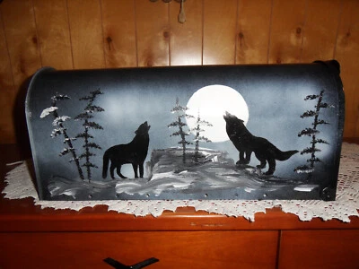 Волки-волки с ручной росписью почтовый ящик - Изображение 1 из 4