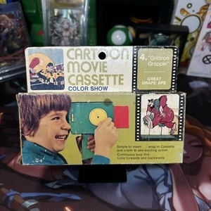 Kenner Movie Viewer - Great Great Ape Rare Movie Cassette #4 Gridiron Grapple - Foto 1 di 5