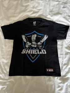Brand New Boys WWE Shield T-shirt - Authentic Youth Medium - Official WWE Shop - Picture 1 of 4