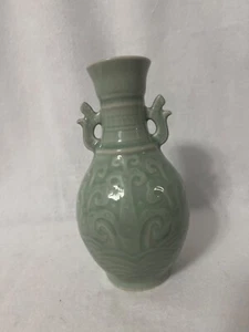 LONGQUAN (?) CELADON VASE - Bild 1 von 5