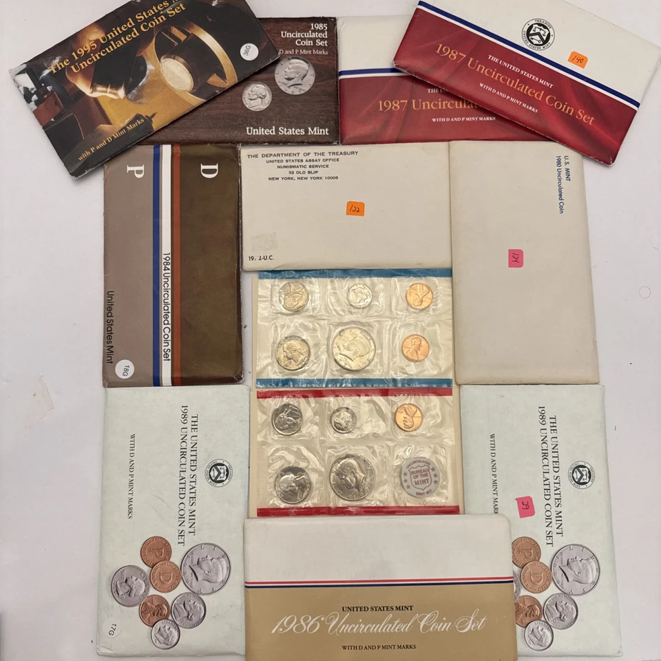 1972,80,84,85,86,87,87,89,89,95 U.S. Mint Sets Total Special Mint Sets - 10 - Image 1 of 1