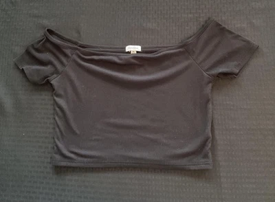 Camisa feminina rosa desbotada XL preta fora do ombro crop top manga curta Bardot - Imagem 1 de 4