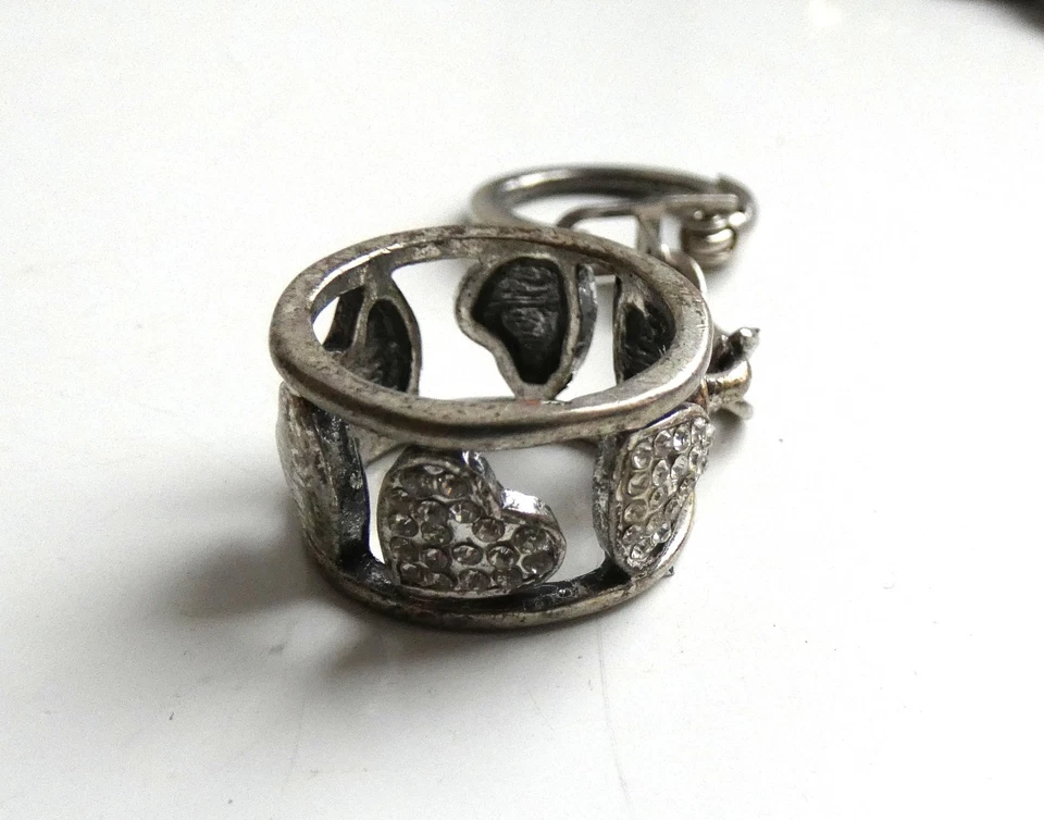Ancien porte clé métal Bague Coeur Strass Amour Cadeau... - Photo 1/3