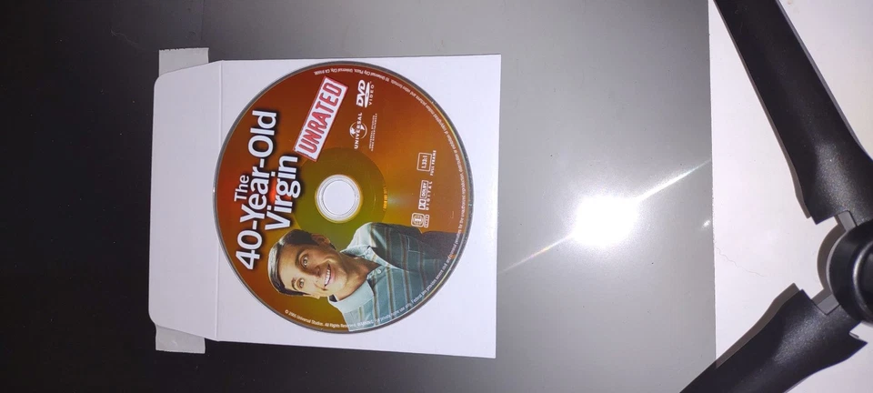 Universal The 40-Year-Old Virgin DVD Unrated Comedy Movie 2005 Loose Disc - Image 1 of 1