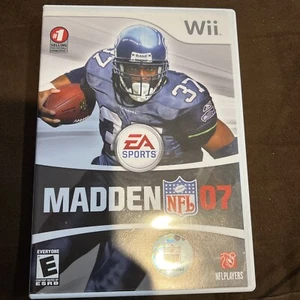 Madden NFL 07 Nintendo Wii Game With Manual CIB - Picture 1 of 4