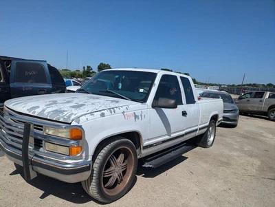 Coolant Reservoir Fits 92-02 CHEVROLET 3500 PICKUP 560208 Foto 1 de 4