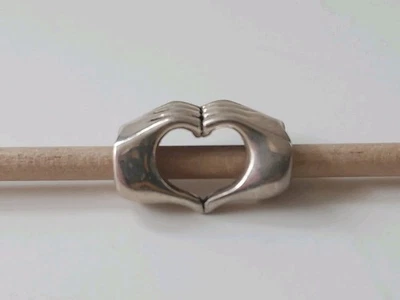 Bamoer Hands with Love, Hands Forming Heart Sign 925 Sterling Silver Charm, Exc! - Image 1 of 4