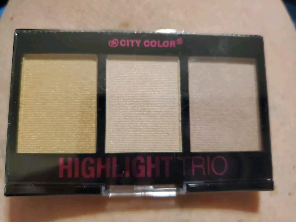 City Color Highlighter Palette Highlight Trio Powder Shimmer Makeup 3 Colors NEW - Image 1 of 1