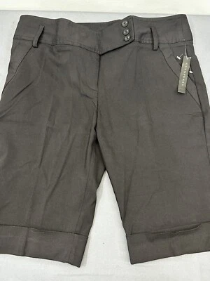 Bermudas Courtenay Juniors talla 11 negras elegantes informales frente plano Foto 1 de 4