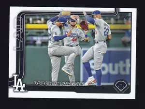 2025 Topps Series 1 #255 TEOSCAR HERNANDEZ ANDY PAGES & JASON HEYWARD Dodgers CL - Picture 1 of 2
