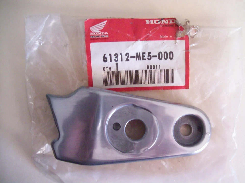 1983/1985 HONDA CB 650 SC NIGHTHAWK RIGHT HEADLIGHT STAY 61312-ME5-000 BRAND NEW - Image 1 of 1