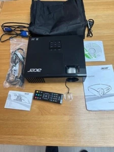 ACER X1273 portable projector - Picture 1 of 6
