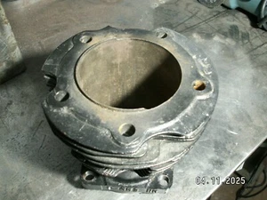 OEM 1936 or 1937 Knucklehead rear 4 fin cylinder, needs to be sleeved - Picture 1 of 10