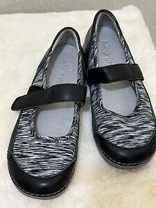 Alegria Gem Women 9 39 Black White Mary Jane Leather Neoprene Comfort Flat Shoes