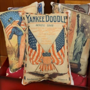 Patriotic Yankee Doodle Dandy tuck pillow PEG/Door hanger  - Picture 1 of 2