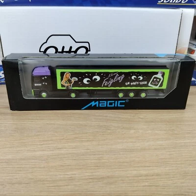 CAMION HERPA MAGIC MERCEDES-BENZ ACTROS'02 PICCOLO CODARDO PARTY TOUR 1:87 - Immagine 1 di 4