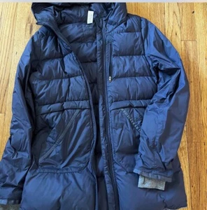 Girls Lululemon (Ivivvia) Down Coat With Thumb holes /hood Blue Color Size 14 - Picture 1 of 6