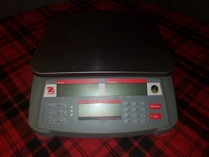Ohaus Ranger 4000 Counting Scale - Model RC41M3 -  6 lb x 0.0002 lb - Picture 1 of 2