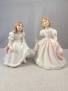 2 kleine Royal Doultons 'Amanda' HN 2996 und 'Lynsey' HN 3043 - Bild 1 von 16