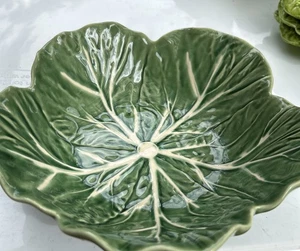 Cabbage Leaf Serving Majolica Bowl Made In Portugal Bordallo Pinheiro Vintage 9” - Picture 1 of 3