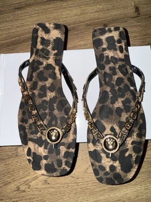 Chanclas para mujer talla 8 con estampado de leopardo Foto 1 de 2