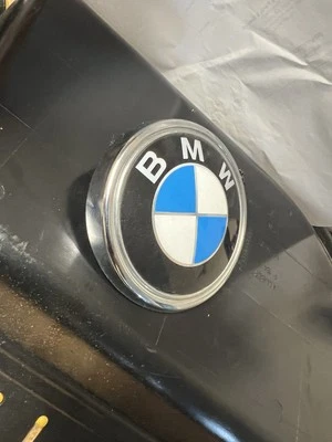 2004 2005 2006 2007 2008 2010 BMW genuino E83 X3 maletero trasero emblema calcomanía insignia💯 Foto 1 de 4