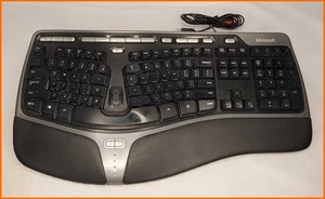Microsoft Natural Ergonomic 4000 Keyboard Corded USB KU-0462 -Black - Tested - Picture 1 of 4