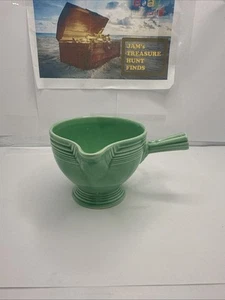 Fiesta Stick Handled Creamer, vintage, Light Green - Imagen 1 de 6